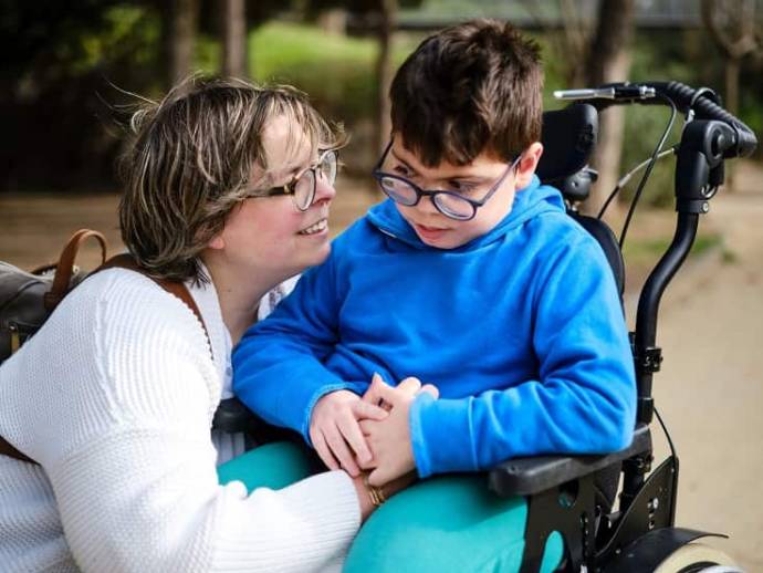 Quelles aides pour les parents d'un enfant en situation de handicap ?