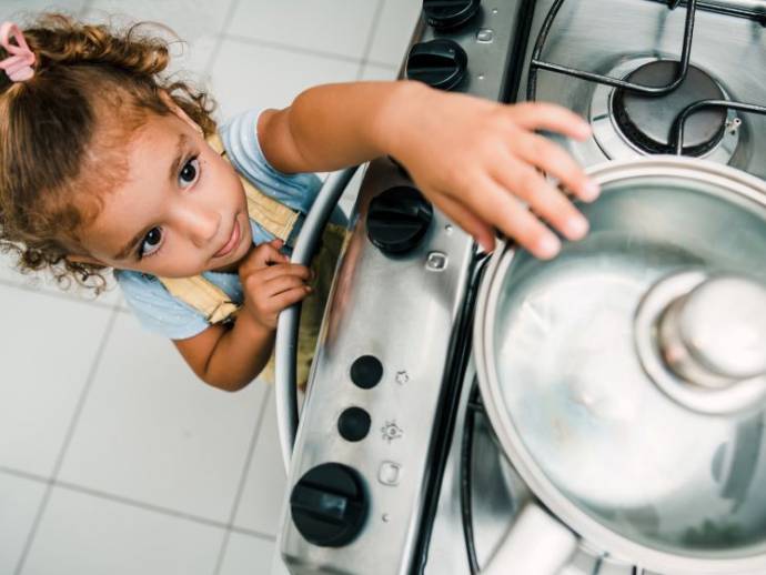 Gestes de premiers secours pour les enfants : les réflexes essentiels 