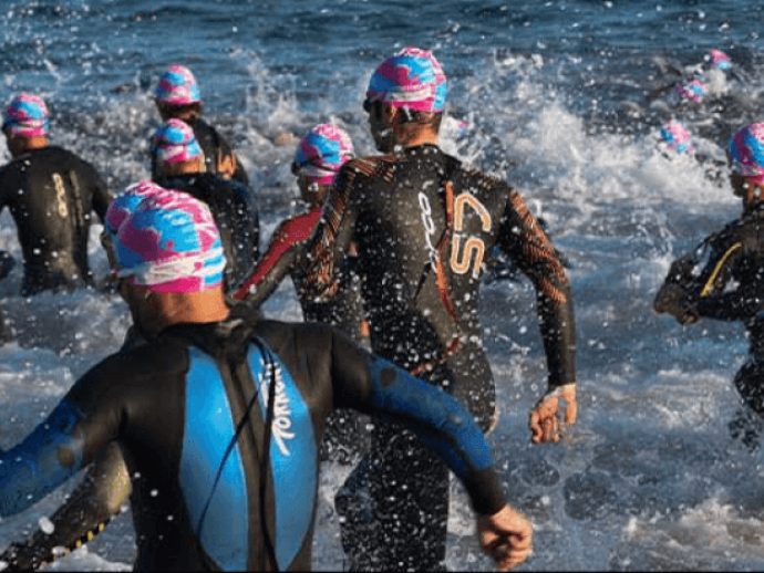 De la ligne d’arrivée, jusqu’à 3 semaines après l’effort : récupérer après un triathlon