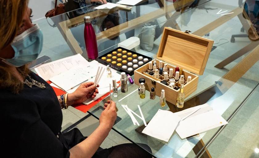 Atelier olfactif Covid long - pipettes de parfums