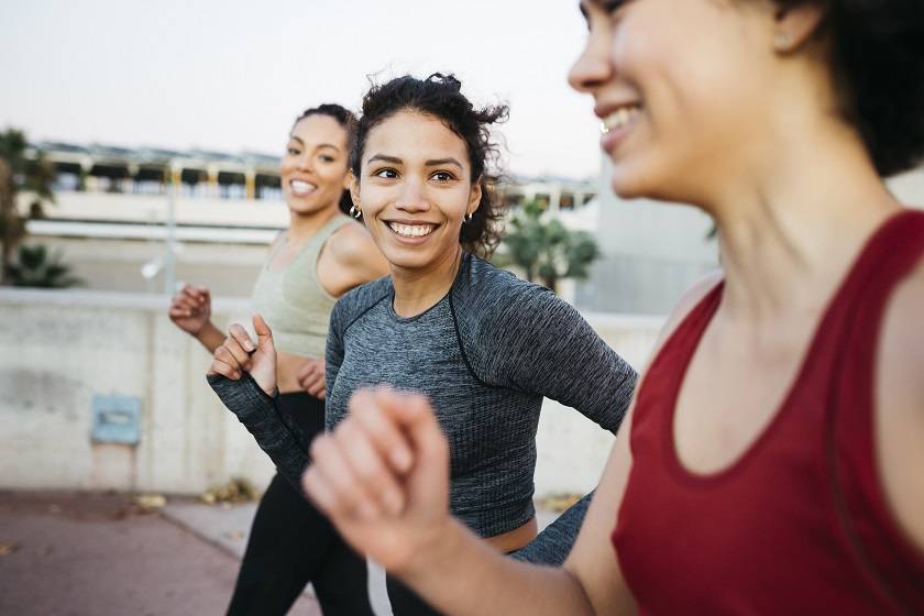 Femmes qui courent