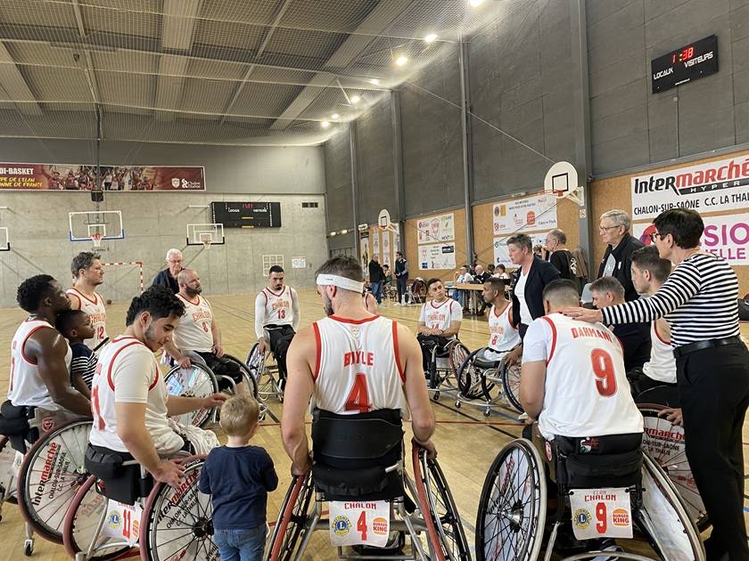 ​Equipe Elan Basket Fauteuil sur le terrain​